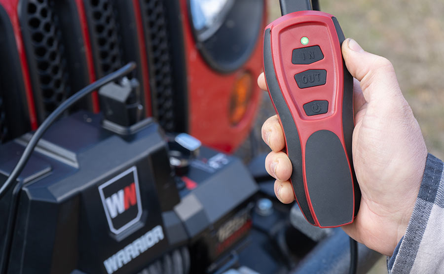 Gladiator F-Type 10000 Electric Winch - 12v Synthetic Rope