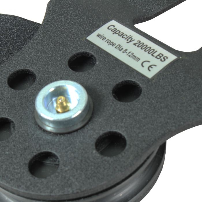 Warrior 20000lb Pulley Block for Synthetic Ropes close up